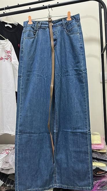 кыргызча кийимдер: Жынсы брюки
Привозной 
Ремень в подарок 
Размер 46-48-50
480с — 1