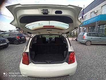 ist: Toyota Ist: 2002 г., 1.5 л, Автомат, Бензин, Хэтчбэк — 4