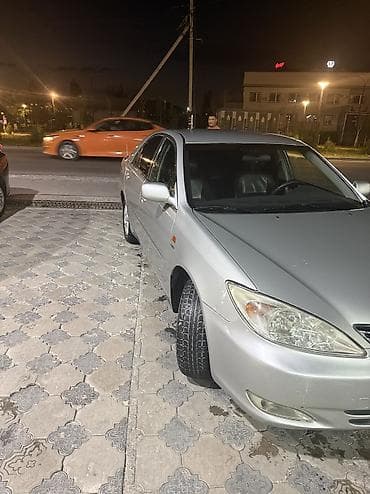 Toyota Camry: 2002 г., 2.4 л, Автомат, Газ, Седан — 2