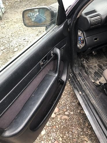 Транспорт: Audi S4: 1993 г., 1.8 л, Механика, Бензин, Седан — 6