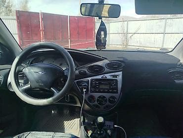 chery tiggo: Ford Focus: 2003 г., 2 л, Ручные, Бензин, Хэтчбэк — 5