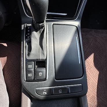 кузов авто: Hyundai Grandeur: 2018 г., 2.4 л, Автомат, Бензин, Седан — 9