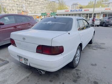 срочно продам авто в связи с переездом: Toyota Camry: 1996 г., 3 л, Автомат, Газ, Седан — 9
