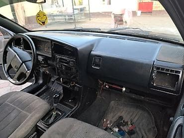 на прадо: Volkswagen Passat: 1990 г., 1.8 л, Механика, Бензин, Универсал — 2