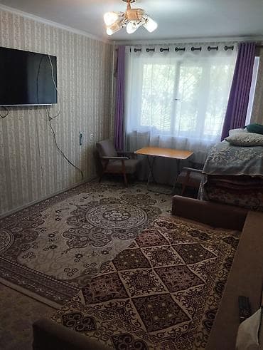 сдаю котедж: 1 комната, 35 м², 104 серия, 1 этаж, Косметический ремонт — 8