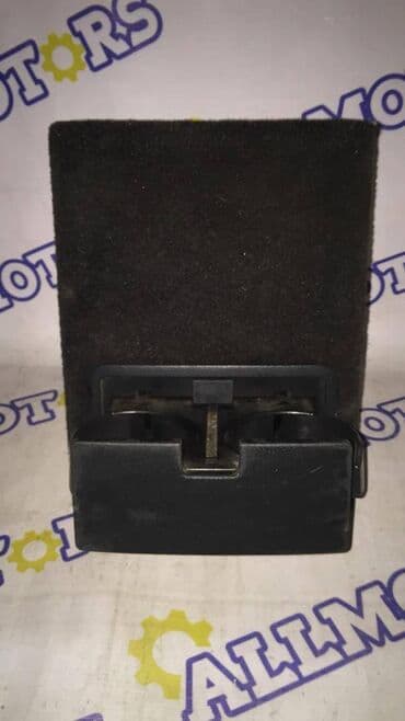 доставка домашней еды на дом: Nissan Murano 2006 года, подстаканники — 1