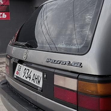 ио пинин: Volkswagen Passat: 1988 г., 1.8 л, Газ, Универсал — 6