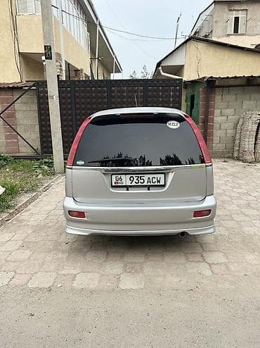 mini cuper: Honda Stream: 2001 г., 2 л, Автомат, Бензин, Минивэн — 4