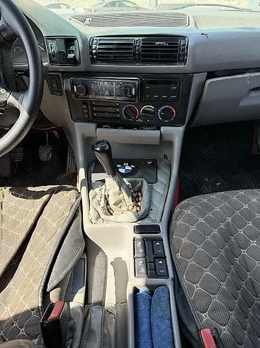corolla 2016: BMW 520: 1993 г., 2 л, Ручные, Бензин, Седан — 10