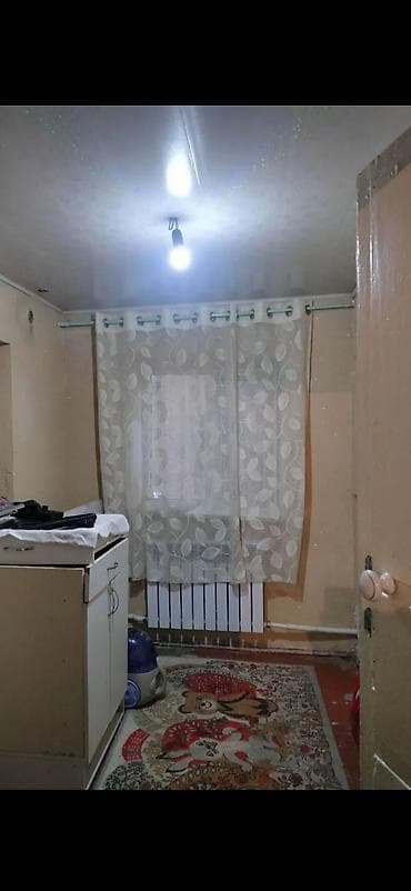 дом 6 комнат: 70 м², 4 комнаты, Забор, огорожен — 5