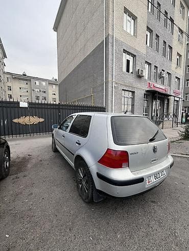 авенсис обмен: Volkswagen Golf: 1999 г., 1.6 л, Автомат, Бензин, Хэтчбэк — 4