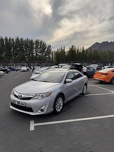 авто рынык бишкек: Toyota Camry: 2014 г., 2.5 л, Автомат, Гибрид, Седан — 1
