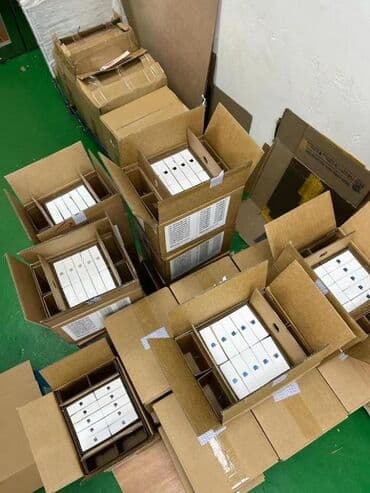 kindle paperwhite бишкек: IPhone 17 Pro, Жаңы, 256 ГБ, Natural Titanium, Заряддоочу түзүлүш, 100 % — 4