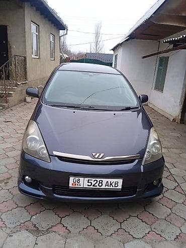 машины ош: Toyota WISH: 2003 г., 1.8 л, Автомат, Газ, Вэн/Минивэн — 1