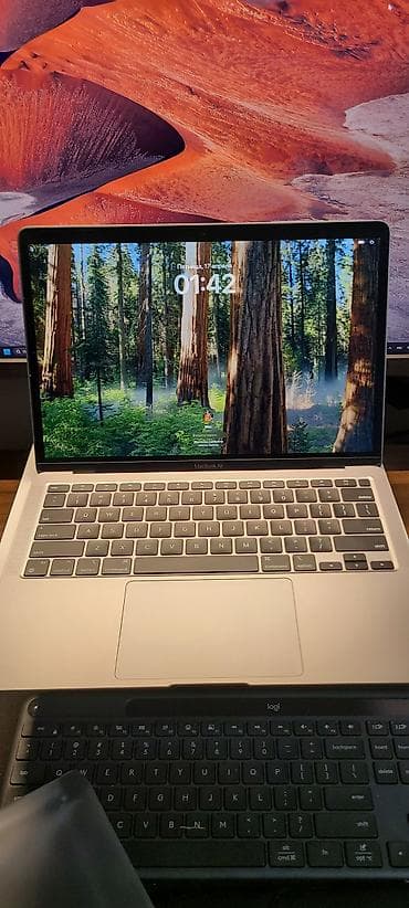 Apple MacBook Air 13" M1 16/256 полный комплект 51 циклов заряда всего