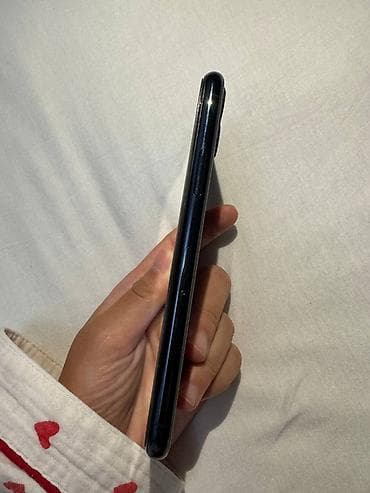 купить сотовый телефон бу: IPhone 11 Pro, 64 ГБ, Черный, Чехол, 86 % — 10