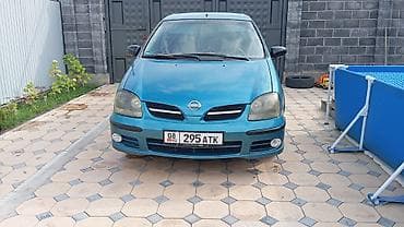 Nissan Tino: 2003 г., 1.8 л, Механика, Бензин, Хэтчбэк — 1