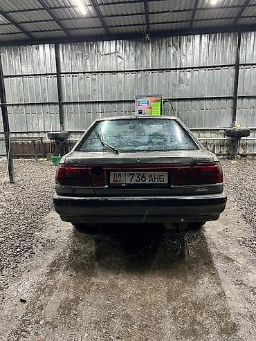 мазда 221: Mazda 626: 1989 г., Механика, Бензин, Седан — 7