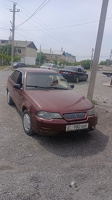 Daewoo Nexia: 2011 г., Седан — 3