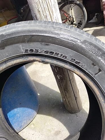 Пара летних шин 205/60 R16 96H - Размер: 205/60 R16 - Индекс
