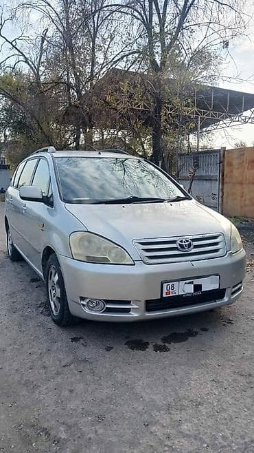 john dere: Toyota Ipsum: 2002 г., 2.4 л, Автомат, Бензин, Универсал — 1