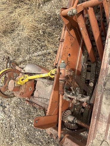 компрессор пневмо: Пресс-подборщик тюковый «Кыргызстан» (прицепной, привод от ВОМ — 5