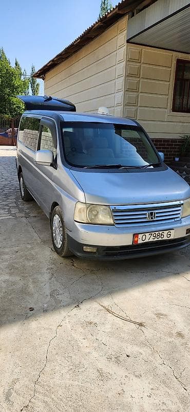 маш: Honda Stepwgn: 2001 г., 2 л, Автомат, Бензин, Минивэн — 2