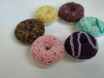 детская одежда оптом от производителя: "вкусные игрушки" Продаются оригинальные вязаные игрушки по теме — 2