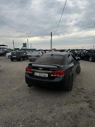чекол машина: Chevrolet Cruze: 2009 г., Автомат, Бензин, Седан — 4