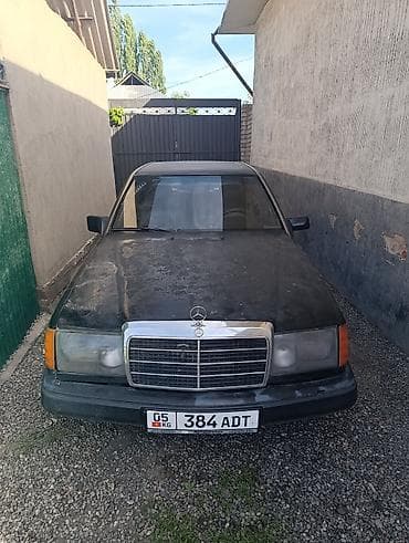 Mercedes-Benz 190: 1991 г., 2.3 л, Механика, Седан