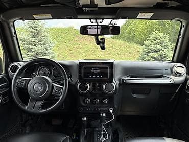170: Jeep Wrangler: 2018 г., 3.6 л, Автомат, Бензин, Внедорожник — 8