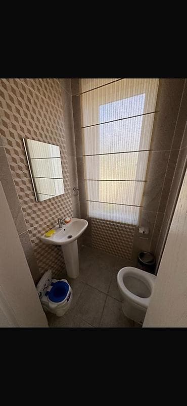 Посуточная аренда: 120 м², 3 комнаты — 9