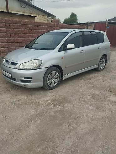 Транспорт: Toyota Ipsum: 2001 г., 2.4 л, Автомат, Бензин, Универсал — 5