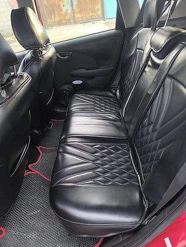 210 amg: Honda Fit: 2009 г., 1.5 л, Автомат, Бензин — 10