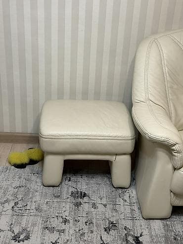 кожаный угловой диван: Комплект мягкой мебели, Б/у, Самовывоз, цвет - Бежевый — 8