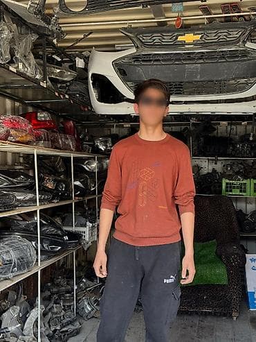 уаз 69: Бампер Kia, Б/у — 6