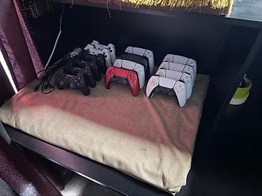Игровая комната с консолью PlayStation 5 - Консоль: Sony PlayStation