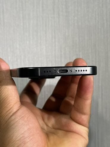 aiphone 16: IPhone 16 Pro, Б/у, 256 ГБ, Black Titanium, 92 % — 3