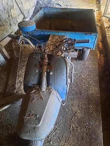 Продаётся Моторолер звоните!!!