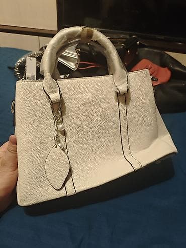 bvlgari часы: Классическая сумка, Chanel, Стеганая модель, Женские — 7