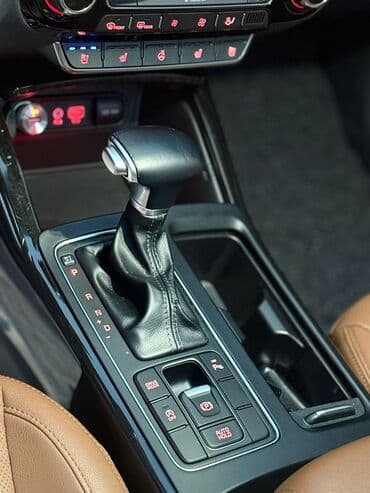 авто из кореи в наличии в бишкеке: Kia Sorento: 2019 г., 2 л, Автомат, Дизель, Кроссовер — 11