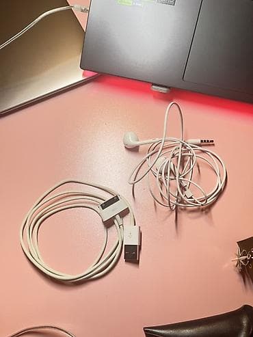 cloud 2: Apple iPod nano (3‑е поколение), розовый, 8 ГБ. - Память 8 ГБ — 5