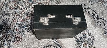 Стойки для музыкальных инструментов: Баян Weltmeister (вероятно, серия “Weltmek”/“Weltmeister” — надпись на — 8