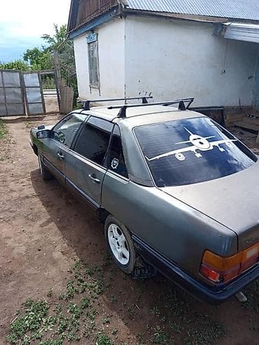 Audi: Audi 100: 1988 г., 1.8 л, Механика, Бензин, Седан — 4