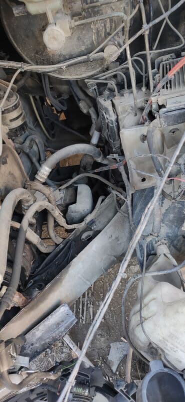 не рабочий авто: Кабина Mercedes-Benz — 8