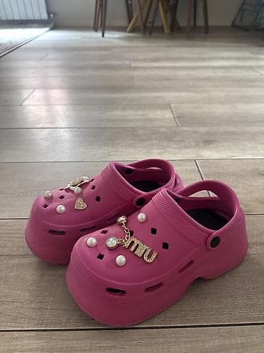 nike react: Продаю красивые кроксы размер 40/41 (мало мерит) стопа 25,5 см брала — 3