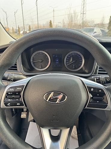 карабалта машина: Hyundai Sonata: 2018 г., 2 л, Автомат, Газ, Седан — 6