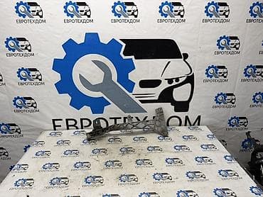 крыло на 210: Кронштейн бампера прав. Mercedes Benz Actros 471.900 2014 Контрактный — 6