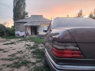 Транспорт: Mercedes-Benz W124: 1994 г., 3.2 л, Автомат, Бензин — 10