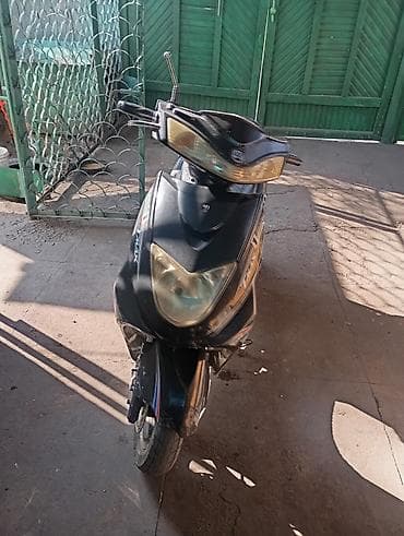 Тип скутера 150 куб. см, Бензин, Б/у